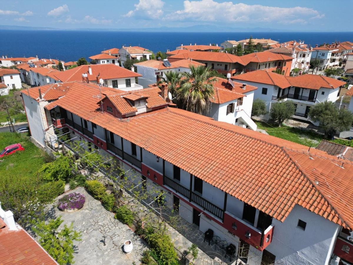 Aloni Apartment Afytos Exterior photo