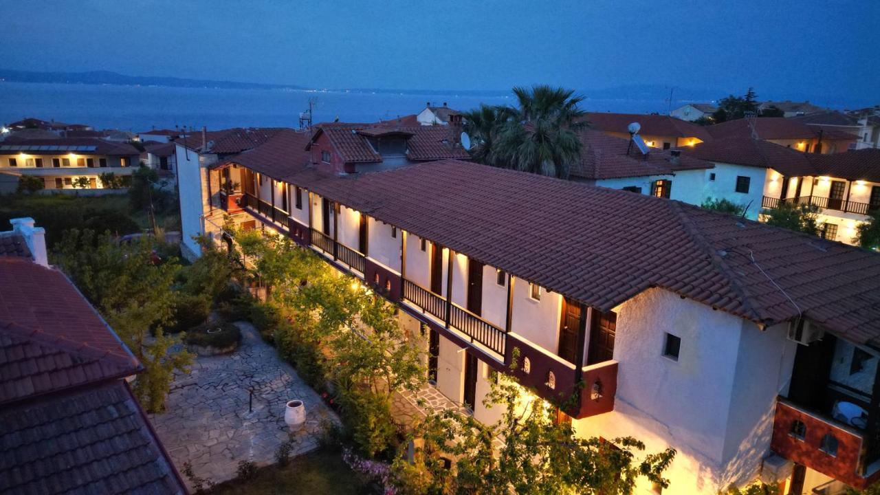 Aloni Apartment Afytos Exterior photo