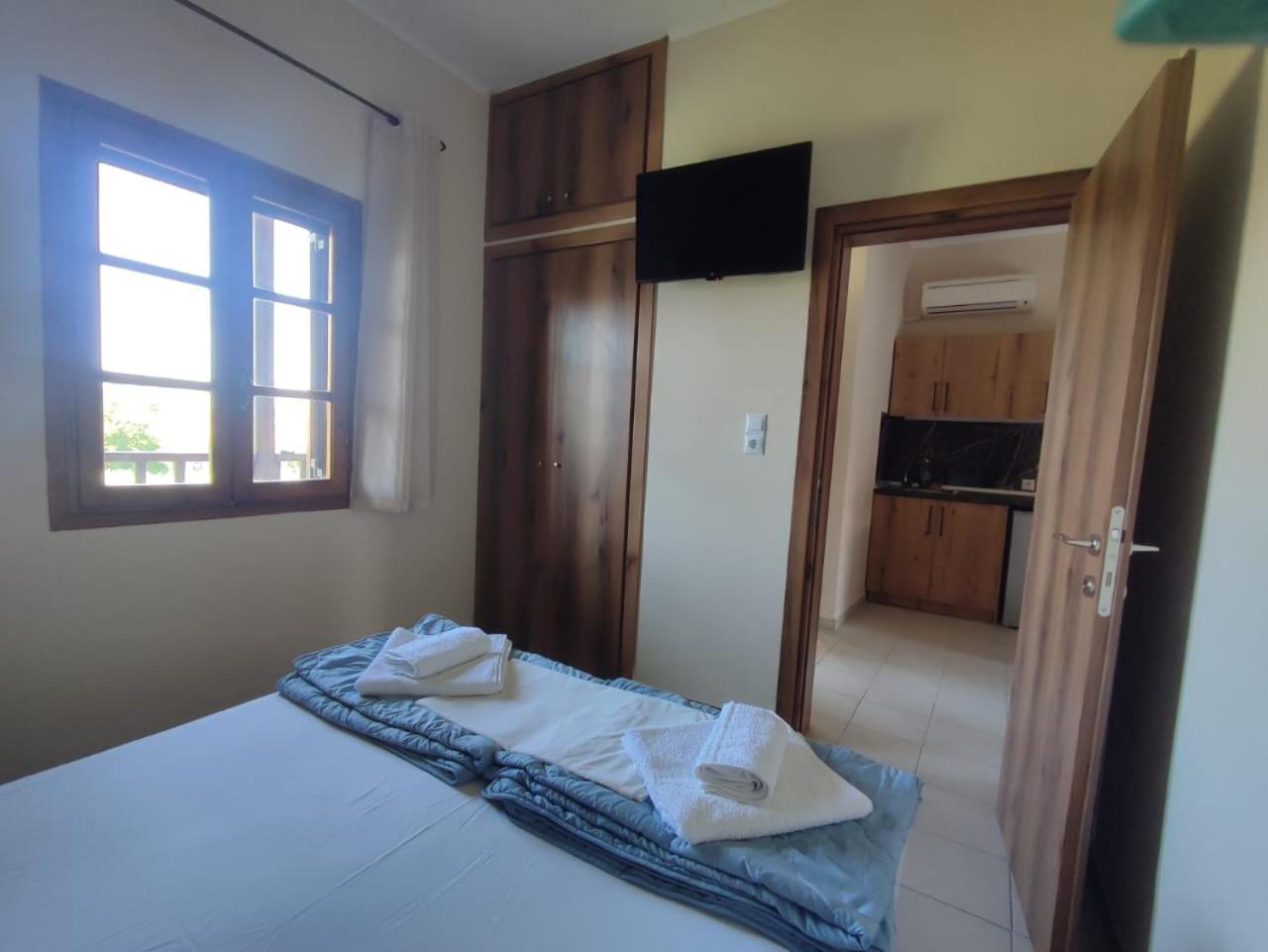 Aloni Apartment Afytos Room photo